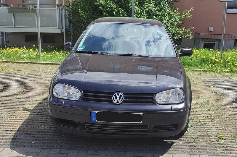 Schwarz Gebraucht 2002 VW Golf IV Basis Limousine | 1.299 € (Superpreis) - Bild 1/4