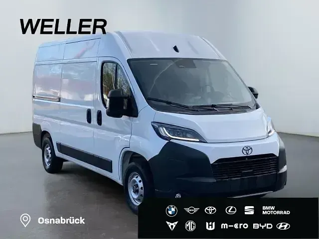 Używany Toyota Proace 140 KM (102 kW) 2025 Biały Minivan