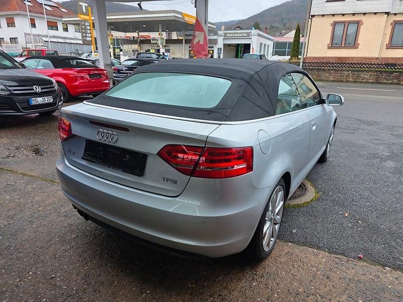 Gebraucht Audi A3 Cabriolet Ambition 125 PS (91 kW) 2013 Silber Cabrio