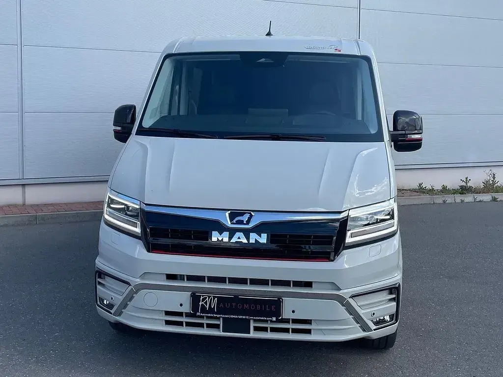 Neu MAN TGE 205 PS (150 kW) 2026 Schiefergrau r7015 Van