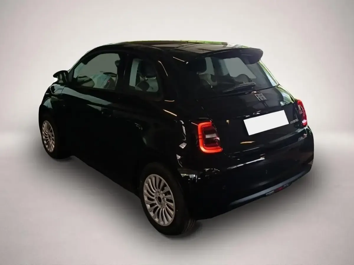 Neu Fiat 500 Pop 65 PS (47 kW) 2026 Manufacturer Limousine