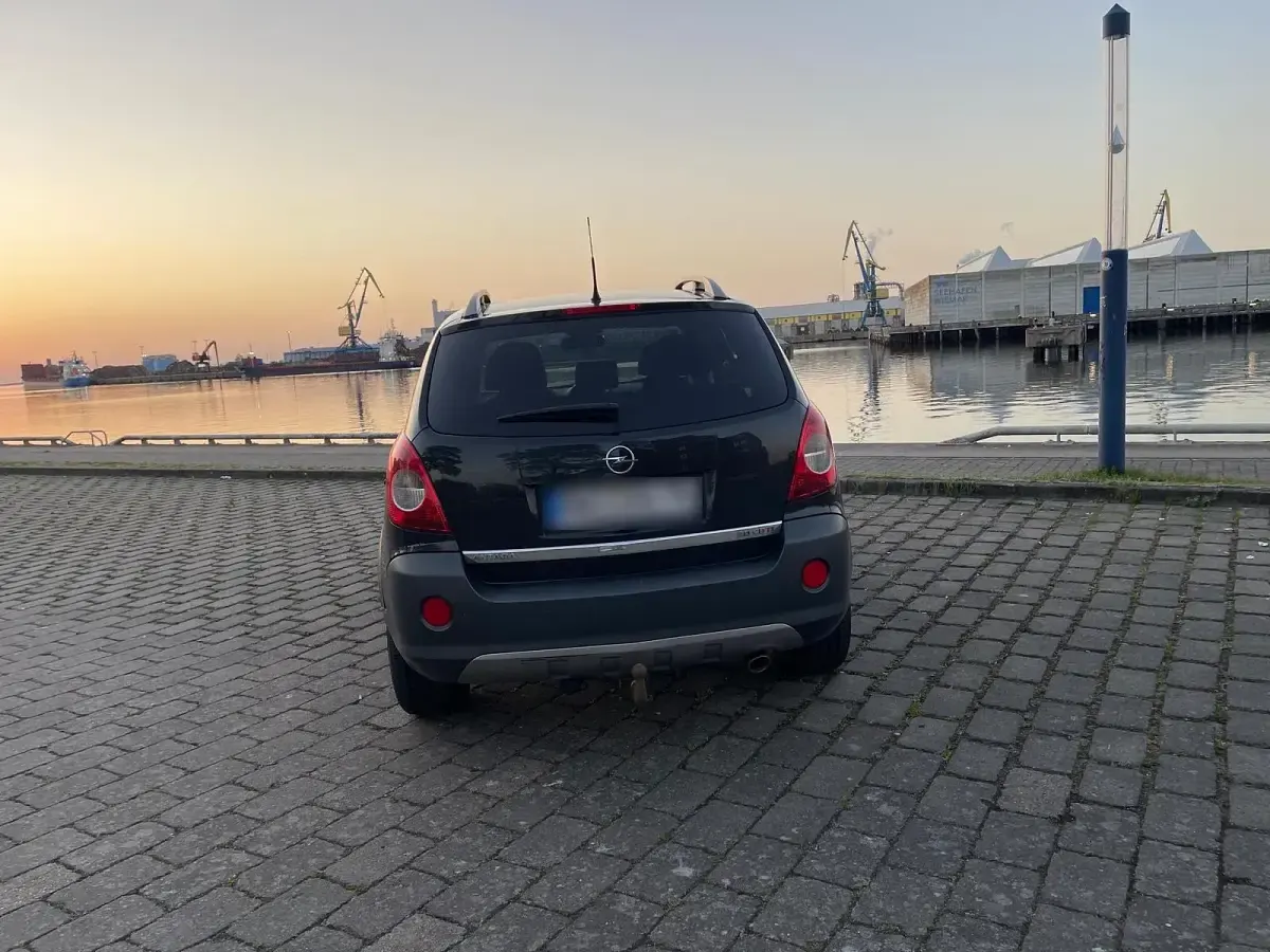 Gebraucht Opel Antara 150 PS (110 kW) 2009 Schwarz SUV