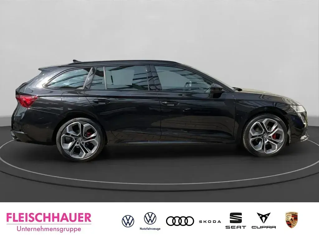 Gebraucht Skoda Octavia RS 200 PS (147 kW) 2024 Schwarz Kombi