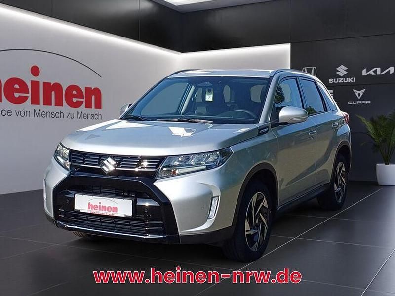 Grau Gebraucht 2025 Suzuki Vitara Club SUV | 20.480 € (Guter Preis) - Bild 1/4