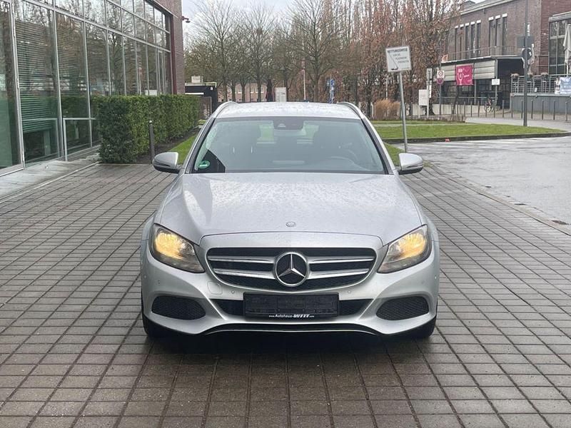 Gebraucht Mercedes C200 136 PS (100 kW) 2017 Silber Kombi