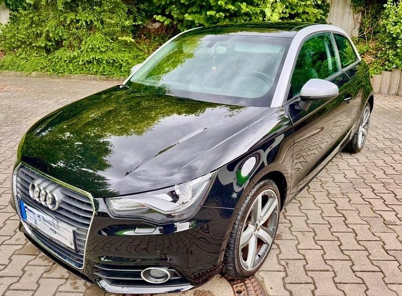 Gebraucht Audi A1 Ambition 122 PS (89 kW) 2010 Schwarz Kleinwagen