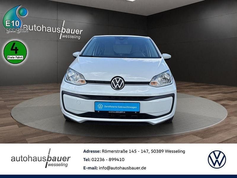 Pure white Gebraucht 2022 VW up! R Kleinwagen | 12.380 € (Fairer Preis) - Bild 1/4