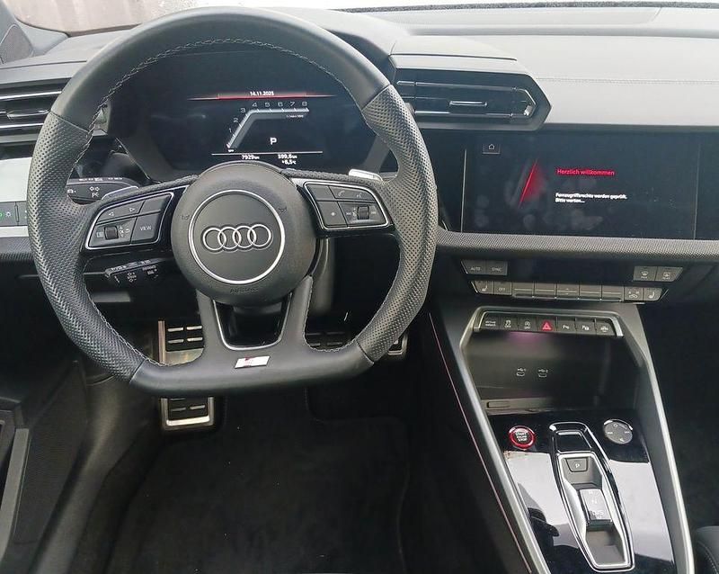 Schwarz Gebraucht 2024 Audi S3 Sport Limousine | 38.400 € (Superpreis) - Bild 1/1