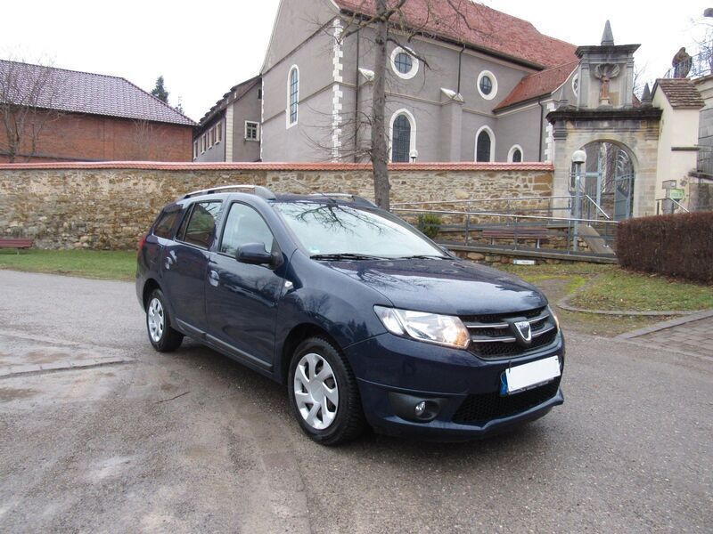 Blau Gebraucht 2014 Dacia Logan MCV Kombi | 5.999 € (Fairer Preis) - Bild 1/4