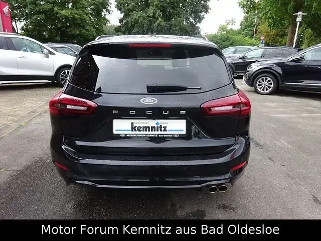 Gebraucht Ford Focus ST-Line 155 PS (114 kW) 2024 Schwarz Limousine