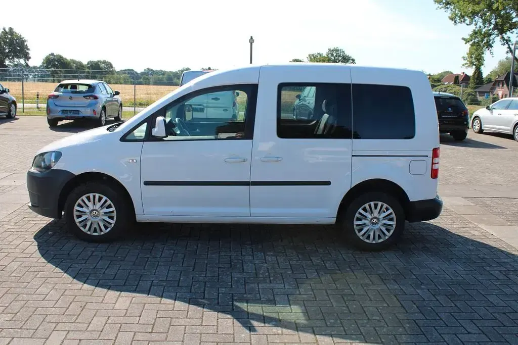 Gebraucht VW Caddy Trendline 102 PS (75 kW) 2014 Weiß Van / Kleinbus