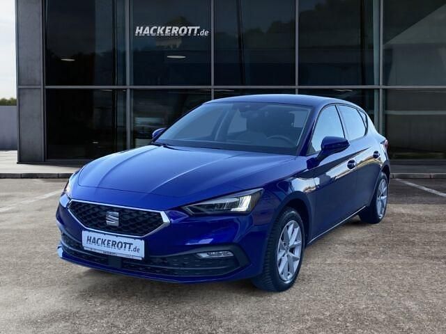 Gebraucht Seat Leon Style 131 PS (96 kW) 2020 Blau Limousine