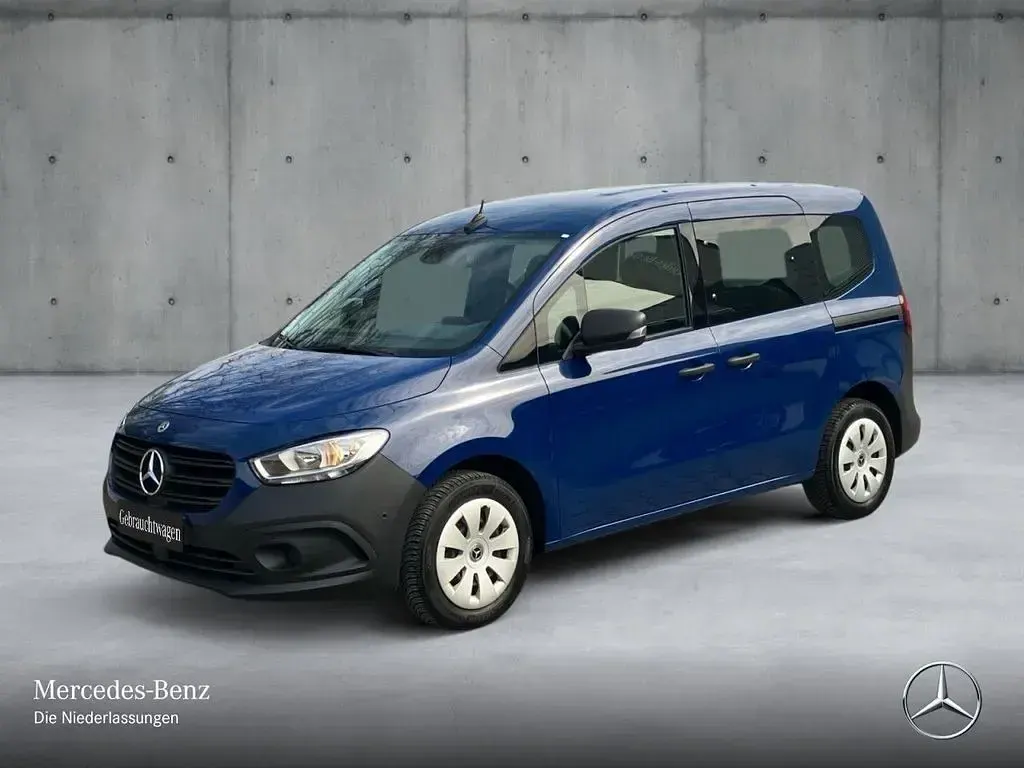 Gebraucht Mercedes Citan 113 131 PS (96 kW) 2023 Blau Van / Kleinbus