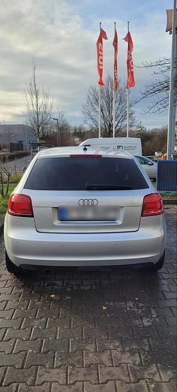 Gebraucht Audi A3 105 PS (77 kW) 2009 Silber Kleinwagen