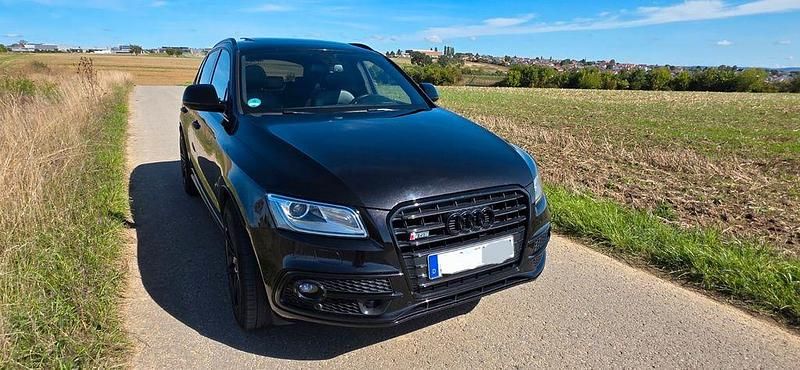 Schwarz Gebraucht 2017 Audi SQ5 Ambiente SUV | 21.900 € (Guter Preis) - Bild 1/4