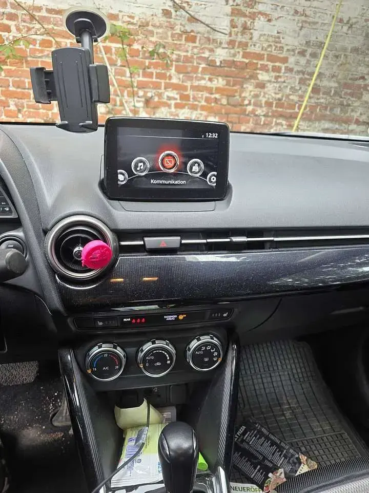 Gebraucht Mazda 2 Exclusive-Line 90 PS (66 kW) 2022 Blau Kleinwagen