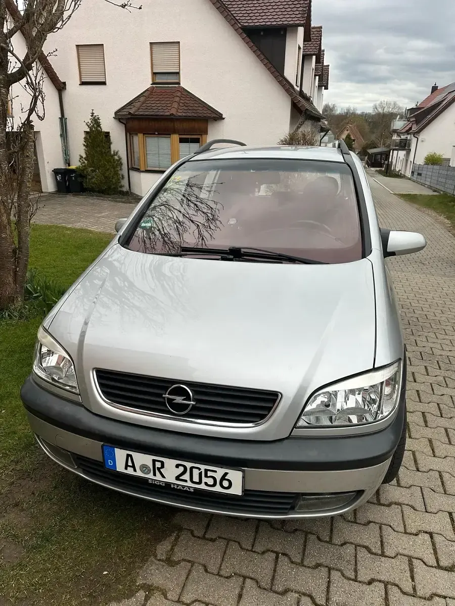 Gebraucht Opel Zafira 125 PS (91 kW) 2002 Van / Kleinbus
