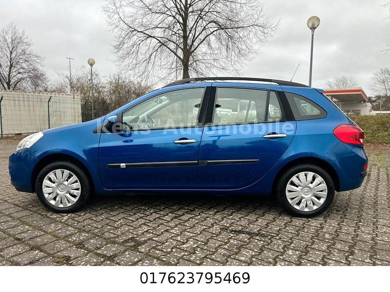 Gebraucht Renault Clio GrandTour Night&Day 103 PS (75 kW) 2012 Blau Kombi