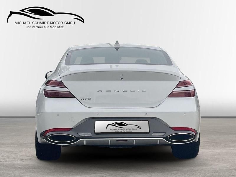 Neu Genesis G70 Sport 245 PS (180 kW) 2025 Weiß Limousine