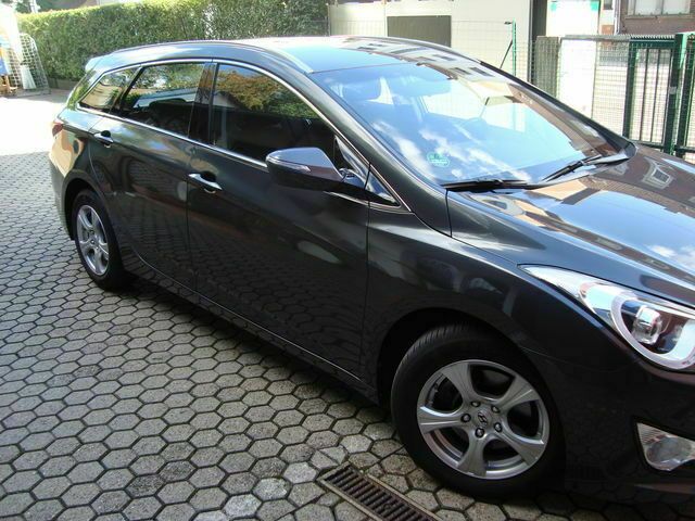 Gebraucht Hyundai i40 185 PS (136 kW) 2012 Grau metallic Kombi