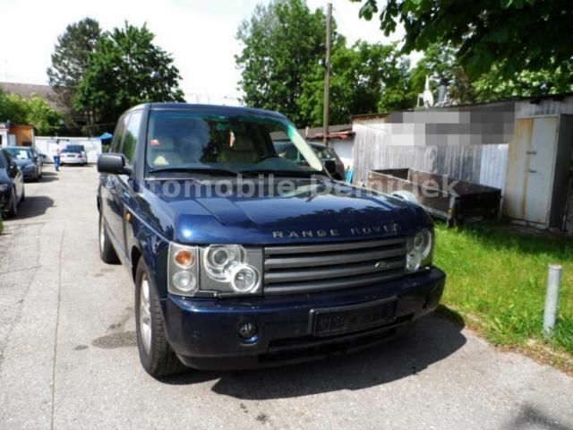 Blau metallic Gebraucht 2004 Land Rover Range Rover Vogue SUV | 6.990 € - Bild 1/4