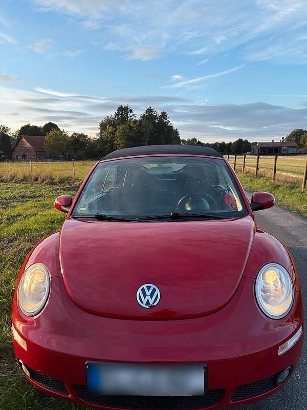 Gebraucht VW New Beetle Cabriolet 102 PS (75 kW) 2007 Rot Cabrio