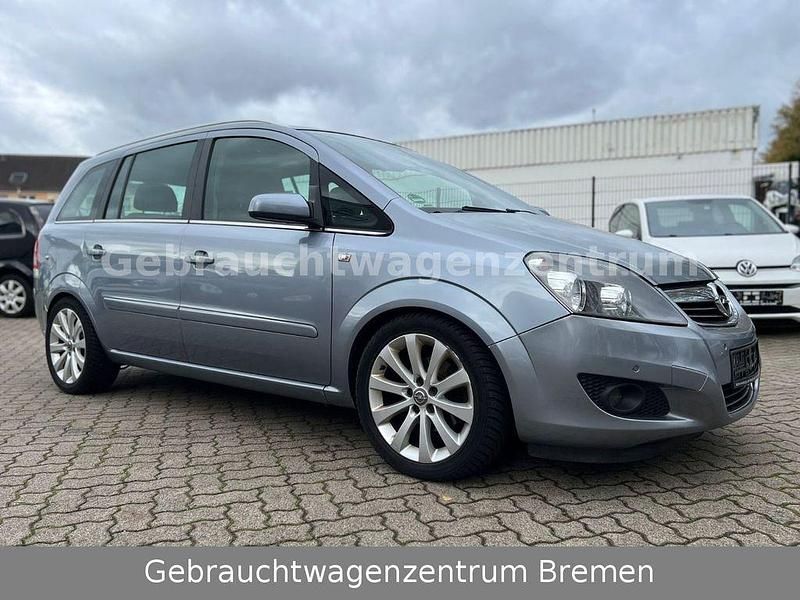 Silber Gebraucht 2008 Opel Zafira Edition Van / Kleinbus | 1.990 € (Guter Preis) - Bild 1/4