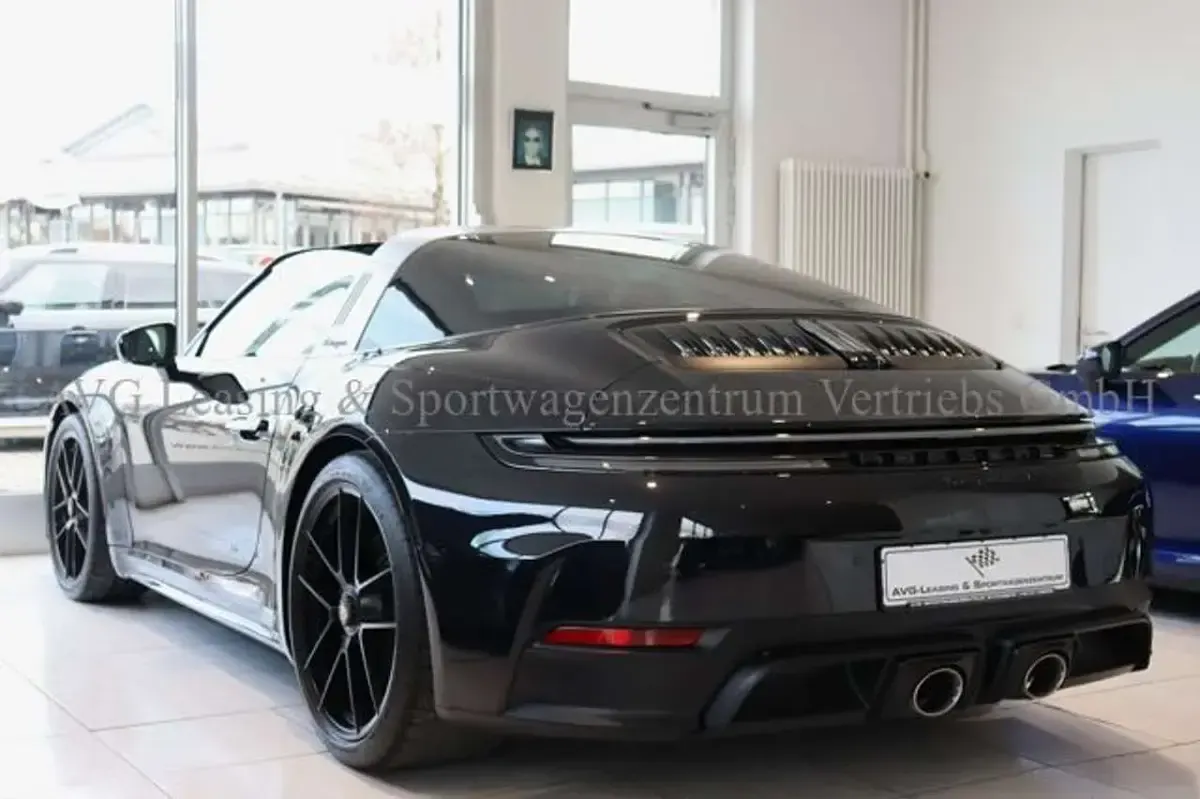 Gebraucht Porsche 911 Carrera 4 GTS Targa 480 PS (353 kW) 2024 Schwarz Cabrio