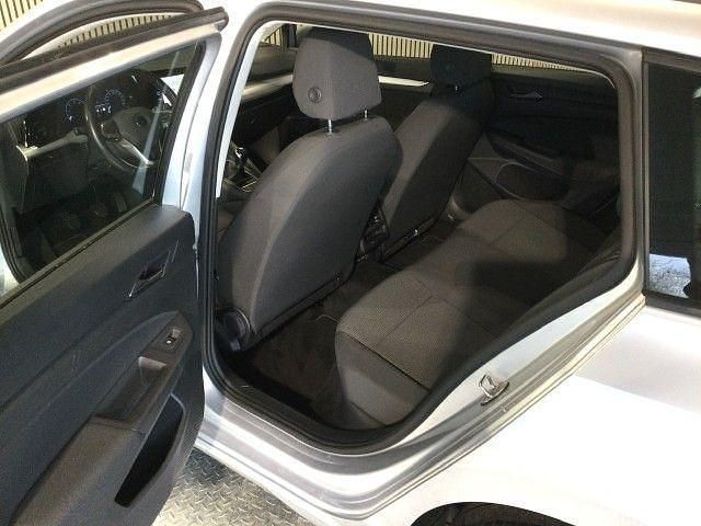 Gebraucht VW Golf VIII 116 PS (85 kW) 2021 Reflexsilber Kombi