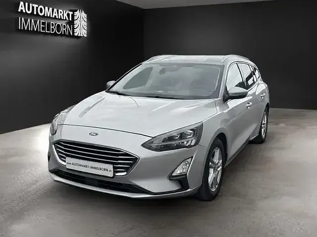 Gebraucht Ford Focus Cool & Connect 150 PS (110 kW) 2020 Silber (metallic) Kombi
