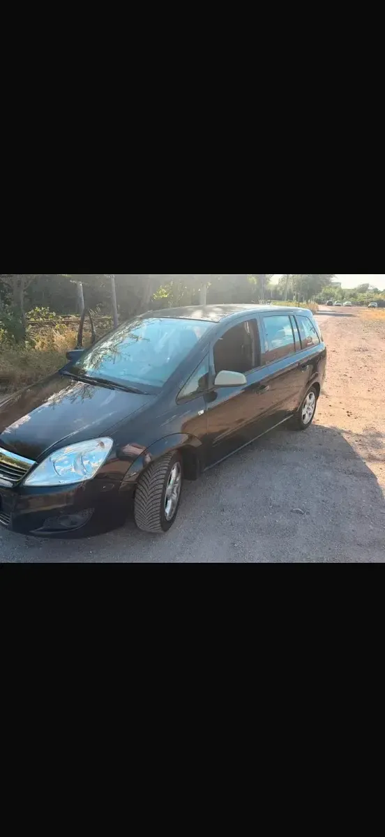 Gebraucht Opel Zafira 125 PS (91 kW) 2008 Schwarz Van / Kleinbus