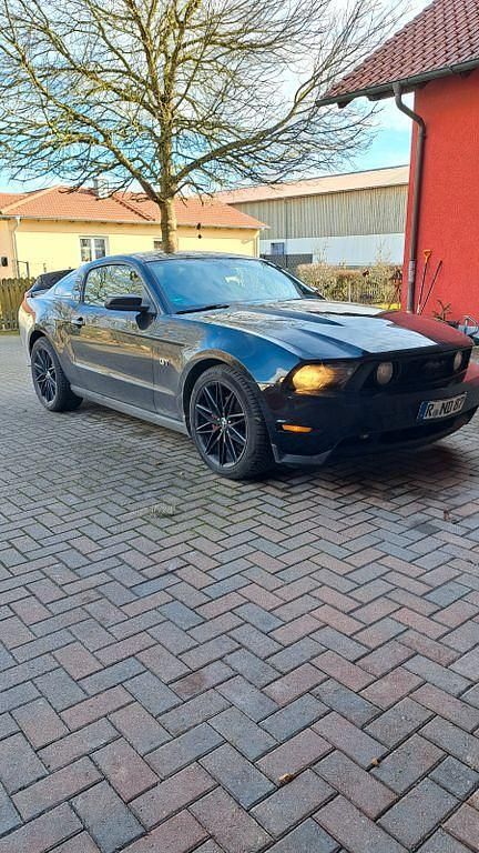 Gebraucht Ford Mustang GT 320 PS (235 kW) 2009 Schwarz Coupé