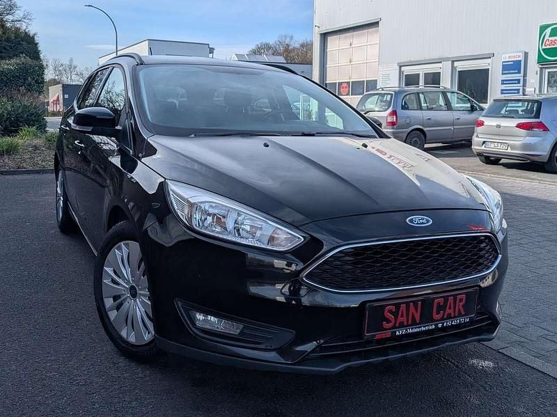 Gebraucht Ford Focus Business Edition 120 PS (88 kW) 2017 Iridiumschwarz metallic Kombi
