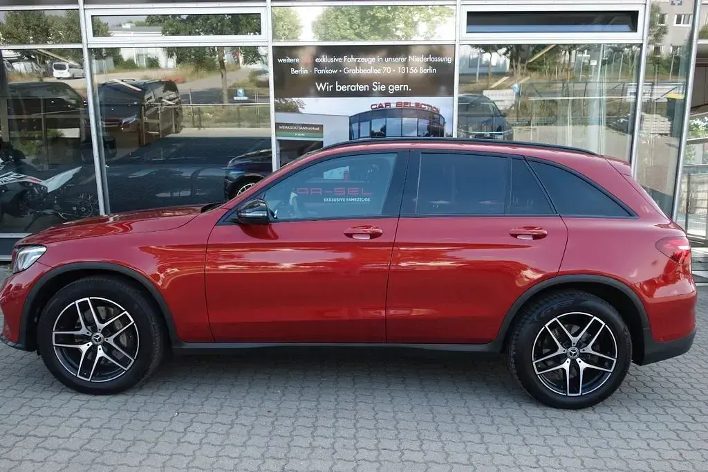 Gebraucht Mercedes GLC250 AMG 204 PS (150 kW) 2019 Rot SUV