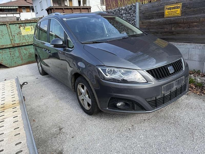 Gebraucht VW Sharan Match 140 PS (102 kW) 2012 Other Van / Kleinbus