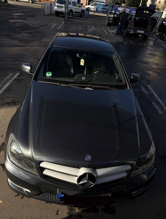 Gebraucht Mercedes C180 156 PS (114 kW) 2011 Grau Coupé