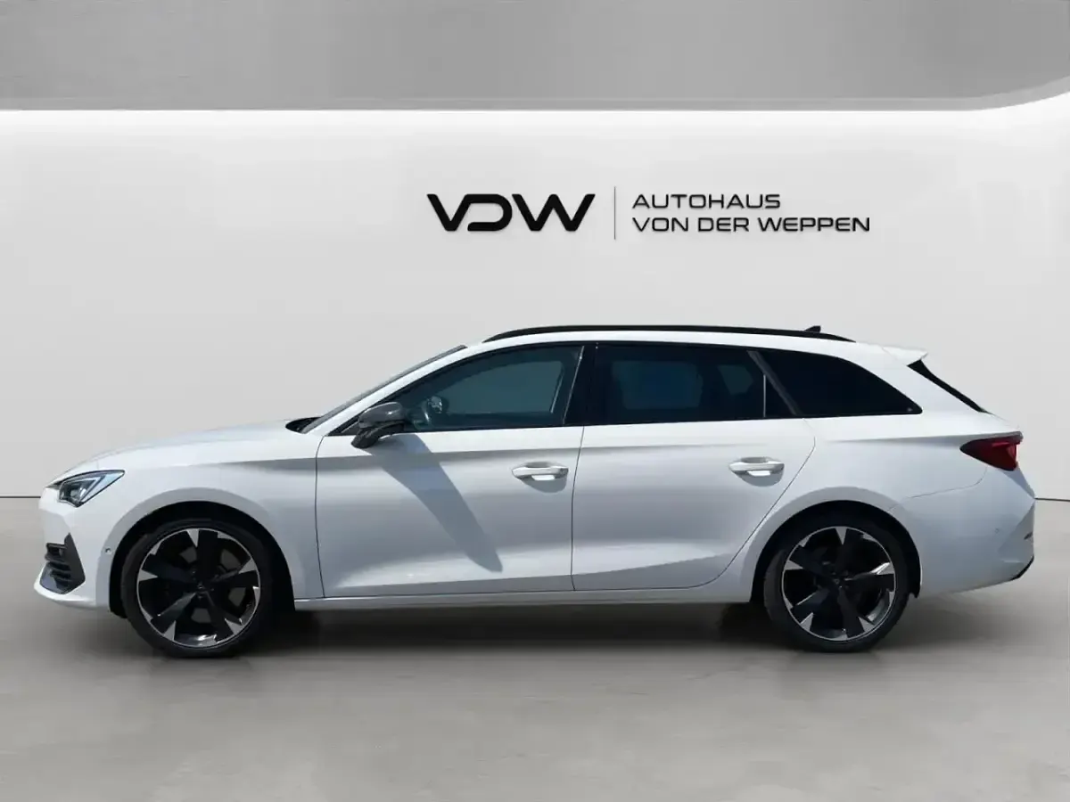 Gebraucht Cupra Leon 245 PS (180 kW) 2022 Weiß Kombi