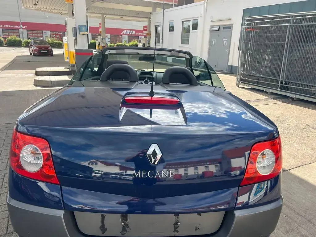 Gebraucht Renault Mégane Cabriolet Authentique 113 PS (83 kW) 2004 Blau Cabrio