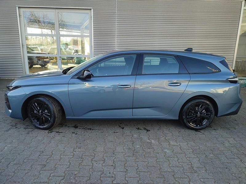 Neu Peugeot 308 SW Style 136 PS (100 kW) 2026 Blau/typ aussenverkleidung metalliclackierung Kombi