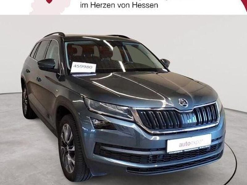 Quarzgrau metallic Gebraucht 2020 Skoda Kodiaq Drive SUV | 23.090 € (Fairer Preis) - Bild 1/4