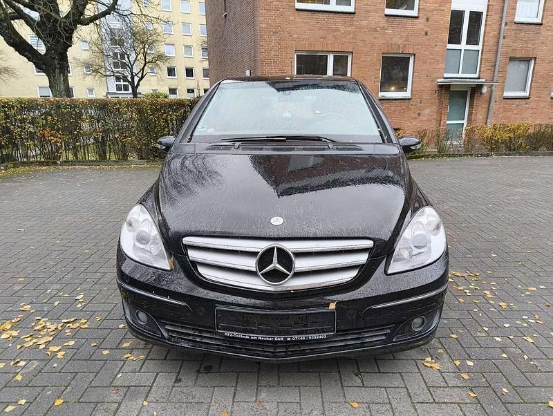 Gebraucht Mercedes B170 116 PS (85 kW) 2006 Schwarz Van / Kleinbus