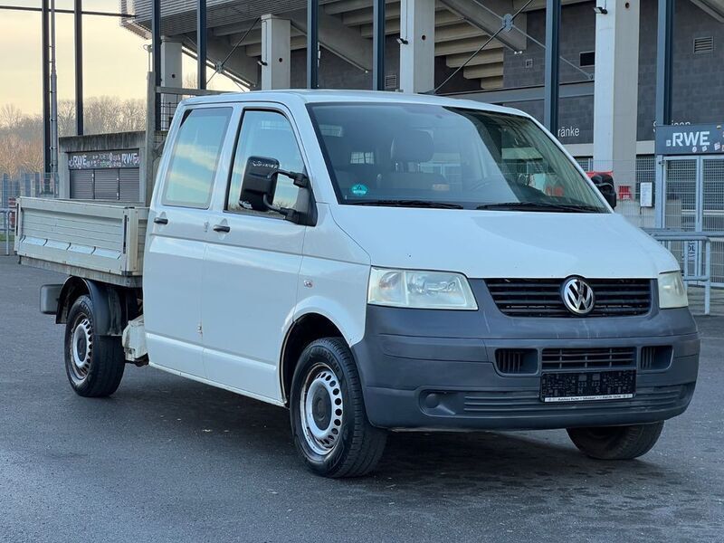 Weiß Gebraucht 2009 VW T5 Van | 4.990 € - Bild 1/4