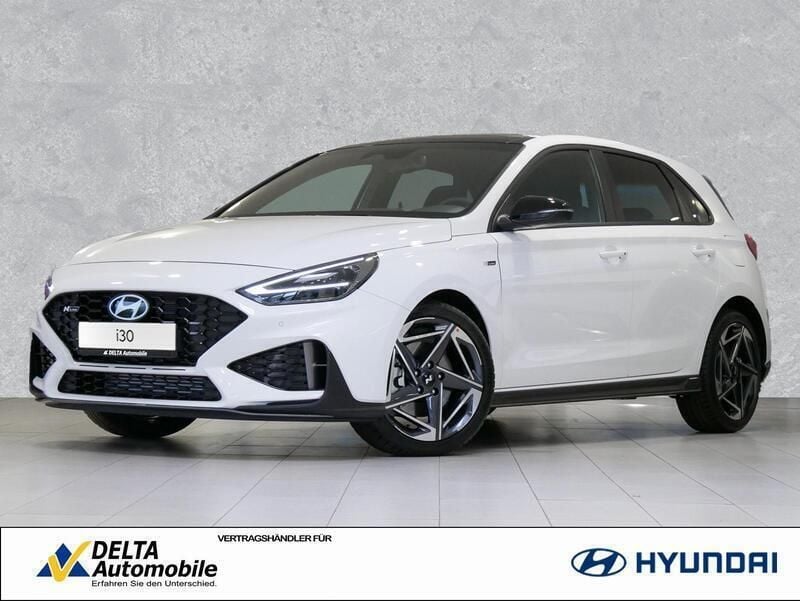 Atlas white Neu 2025 Hyundai i30 N Line Limousine | 26.380 € (Guter Preis) - Bild 1/4