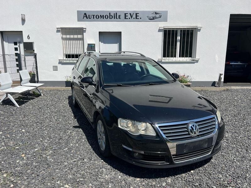 Schwarz Gebraucht 2009 VW Passat Highline Kombi | 3.300 € (Guter Preis) - Bild 1/4