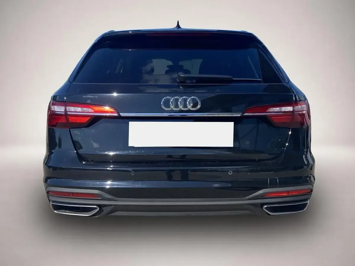 Gebraucht Audi A4 150 PS (110 kW) 2022 Manufacturer Kombi