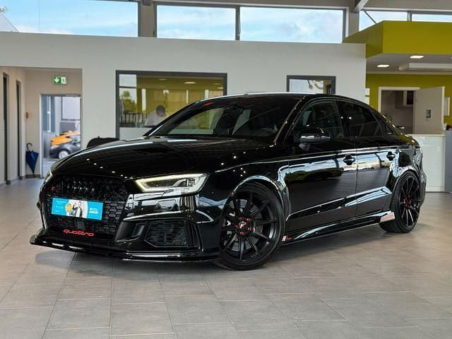 Schwarz Gebraucht 2018 Audi RS3 Sport Kleinwagen | 39.995 € (Etwas zu teuer) - Bild 1/4
