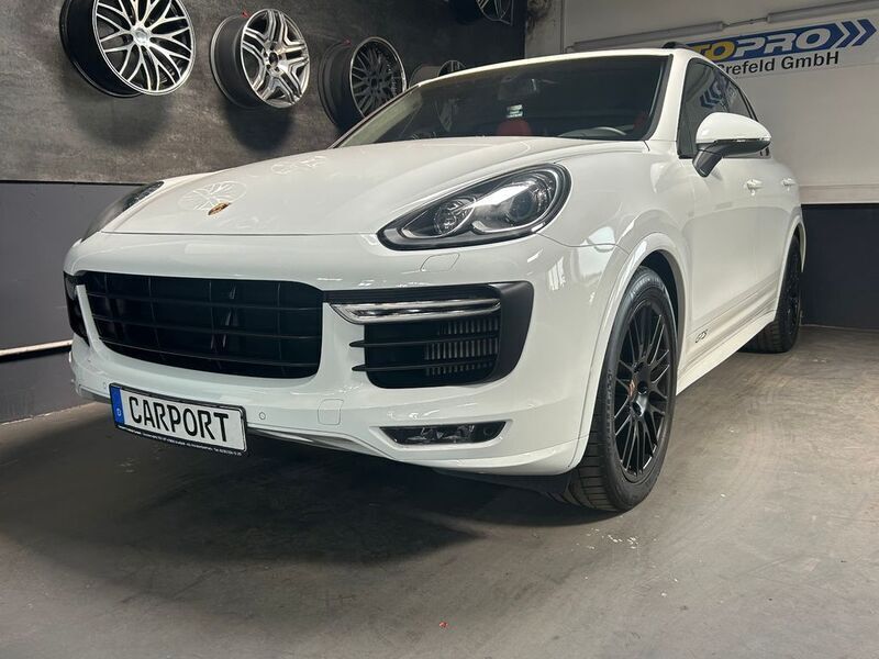 Gebraucht Porsche Cayenne GTS 441 PS (324 kW) 2015 Pure white SUV
