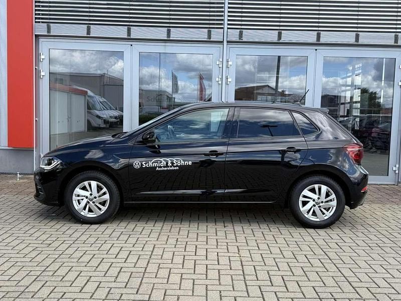 Gebraucht VW Polo Style 95 PS (69 kW) 2025 Schwarz Limousine