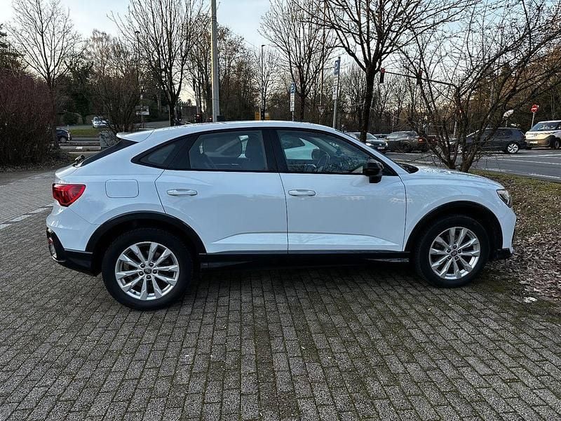 Gebraucht Audi Q3 Sportback Ambiente 150 PS (110 kW) 2020 Weiß SUV
