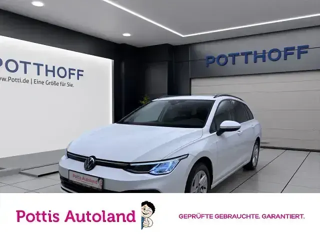 Gebraucht VW Golf VIII Life 116 PS (85 kW) 2023 Kombi